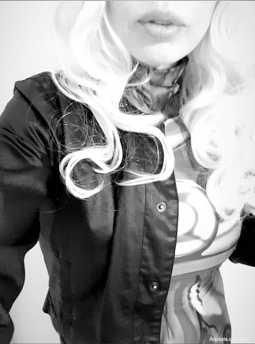 A quien más le gusta Dinah lance como Green Lantern??
Amo a Black Canary 💕

Definitivamente voy a hacer una sesión de Black Canary muy sexy para Arsmate !!