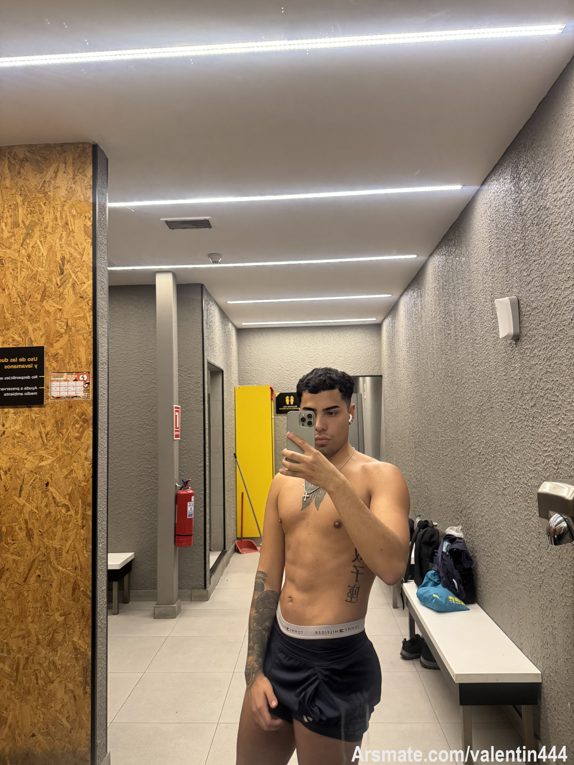 hola estoy volviendo con todo nuevo contenido 😈🔥 activo en santiago con nuevas sorpresas