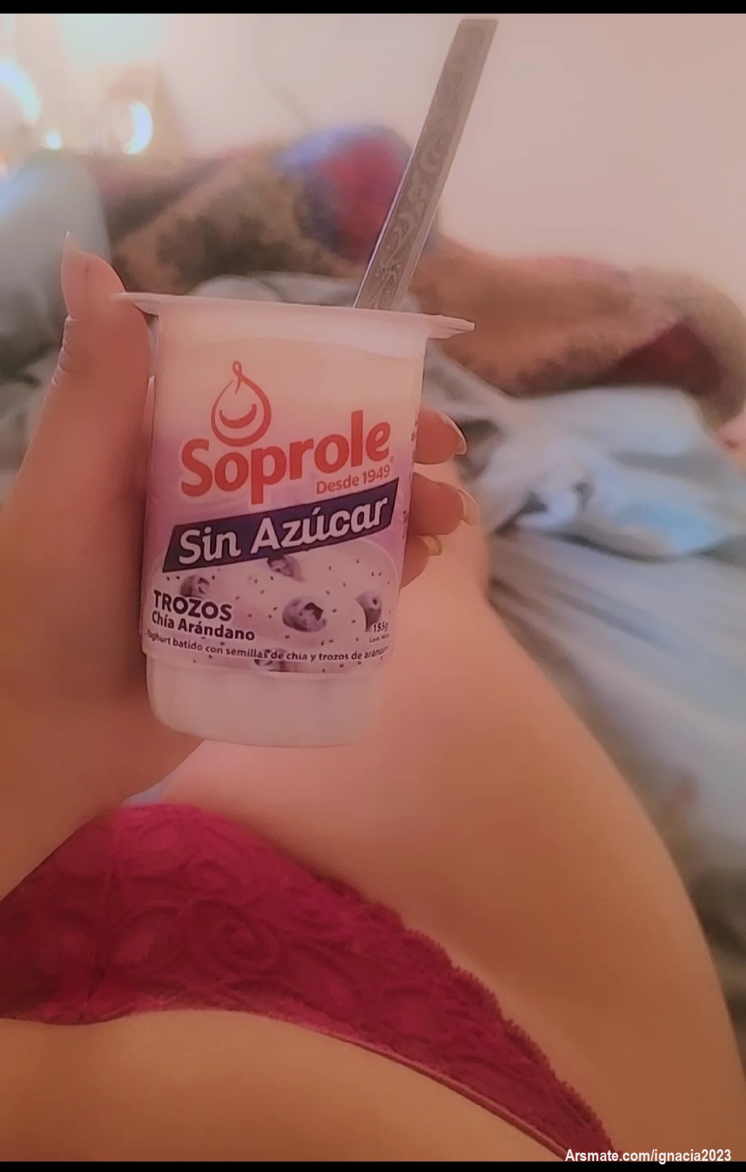 Buenas tardes papasitos💋 
Aquí estoy acostadita pasando la tarde, sé que hace frío pero yo como siempre ando con calor🥵🫣