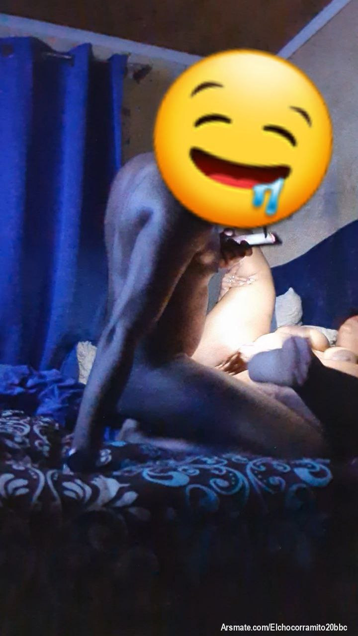 Haciendo un poco de contenido con milf del q tanto les gusta