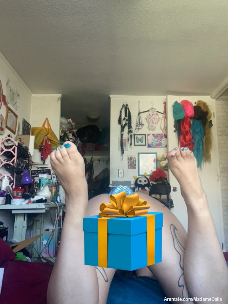 Suscríbete y desbloquea este tremendo regalo 🎁 💋