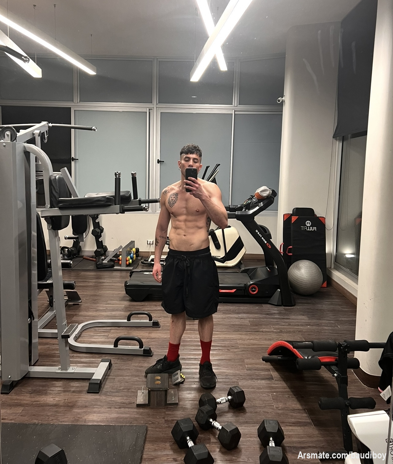 Te recomendaría comprar el video que está  en la publicación de abajo. 😬🔥