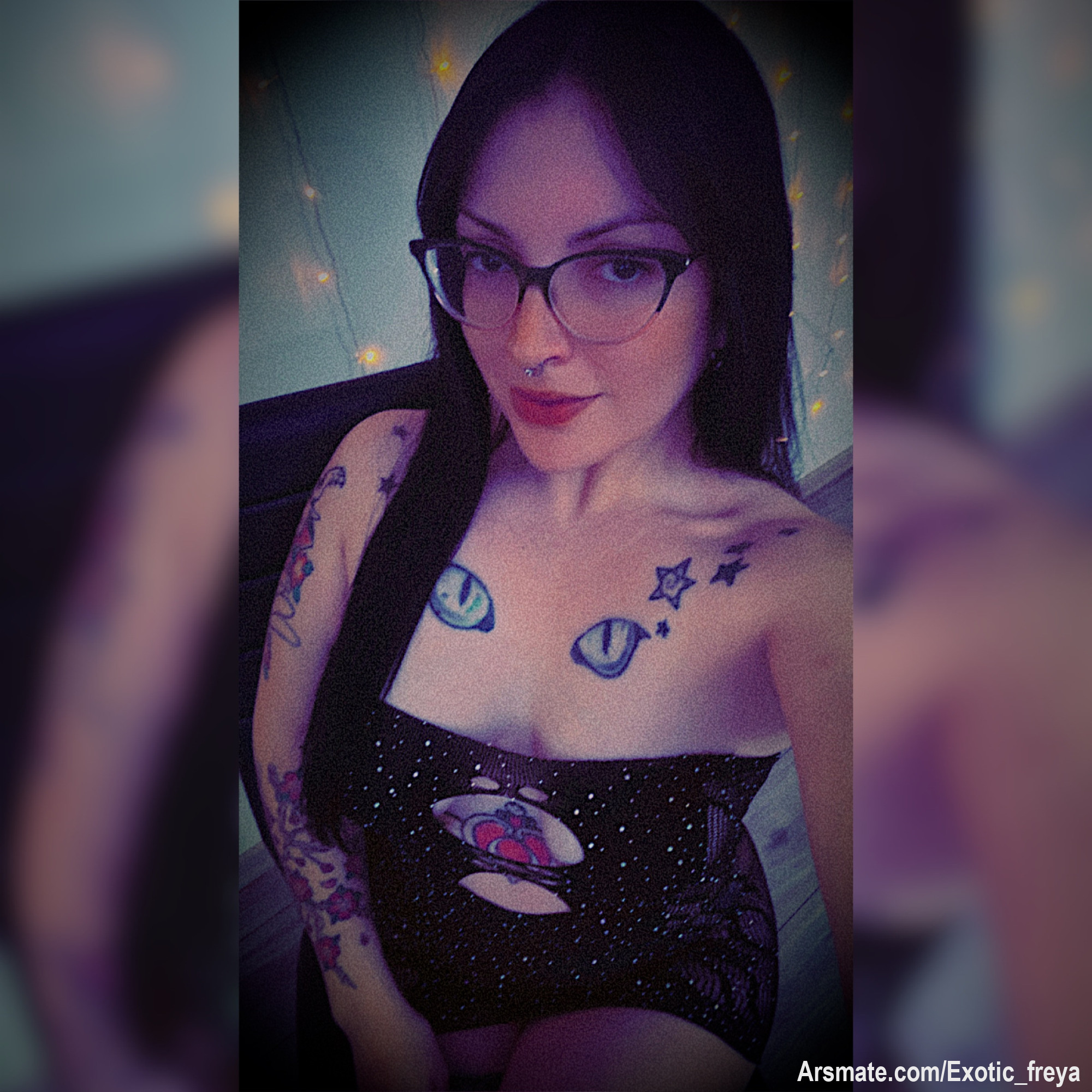 Hola amores estaré subiendo material … para que se suscriba 😈🔥💋 y disfrutemos juntos ♥️