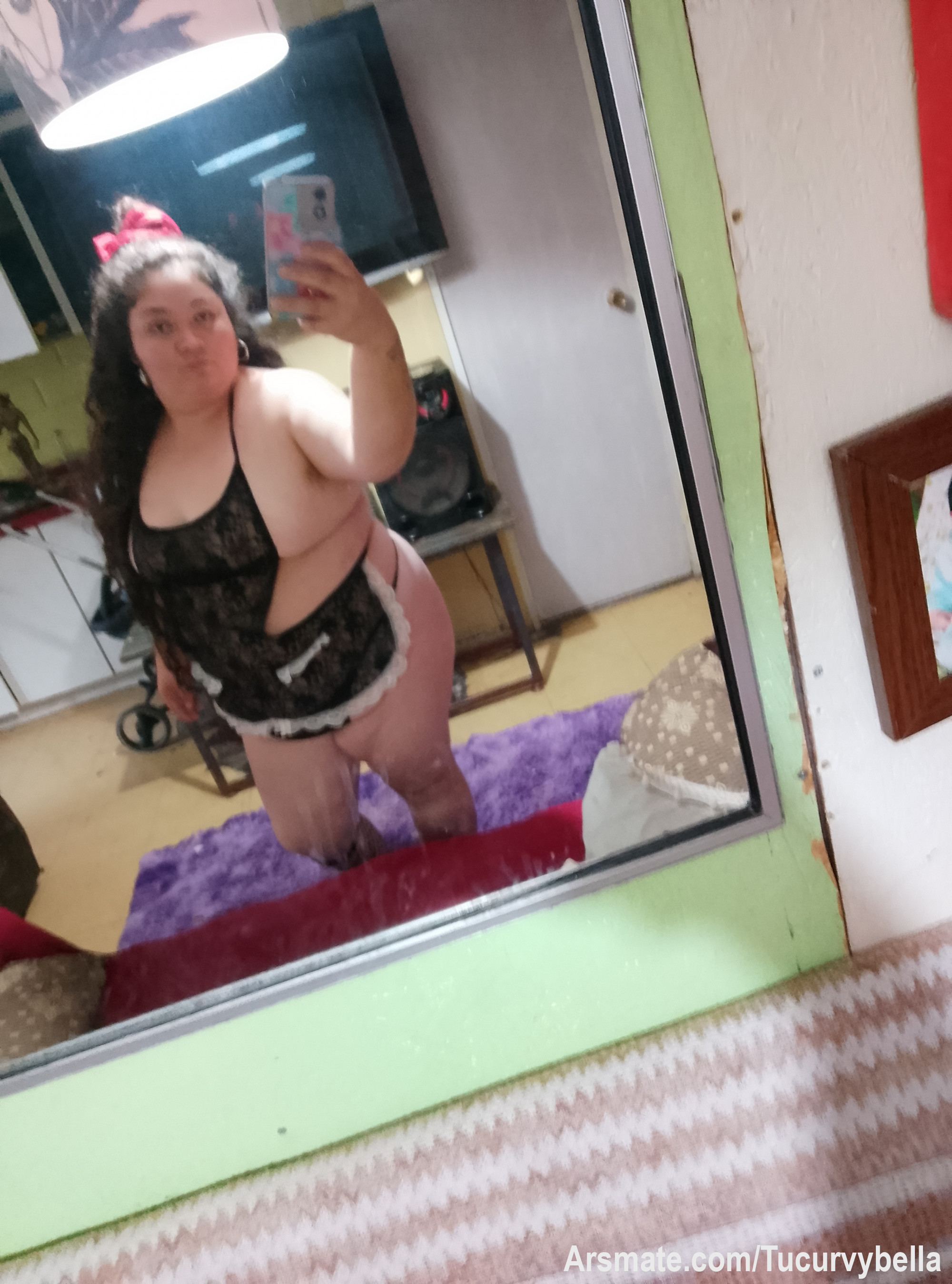 Necesito que mires y me desees sin control....mi cuerpo está listo para encender tus fantasias más oscuras...
¿Vas a quedarte mirando o te atreves a entrar a este mundo?😈💦
 Recuerda que solo pasas suscripción aquí todo es gratis🔥🔥🔥