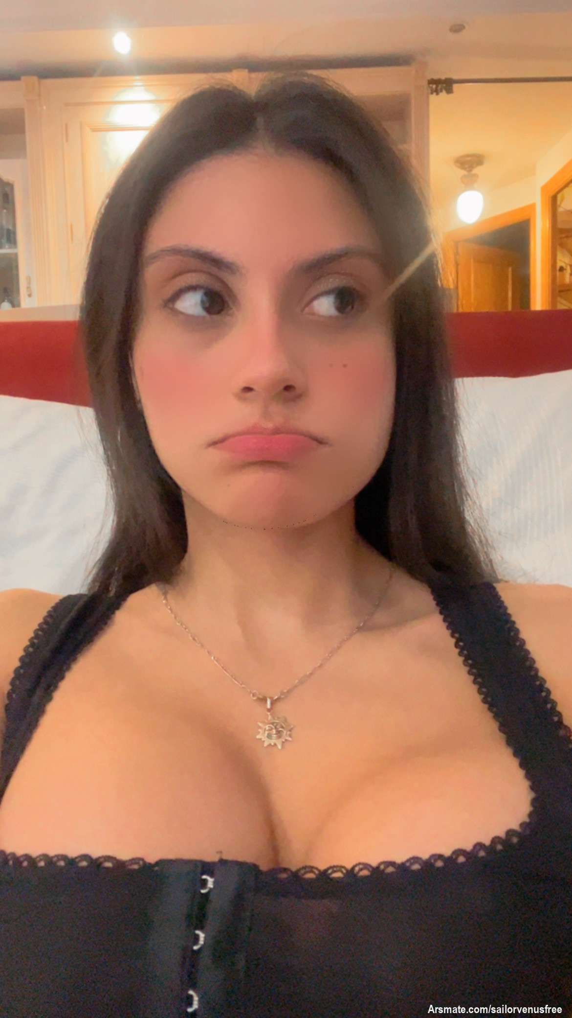 Triste porque ninguno me ha preguntado que quiero para navidad 🎄