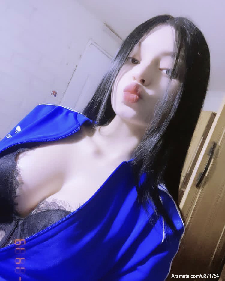 https://arsmate.com/u2623446
Suscribanse ami nuevo contenido 🥰💙