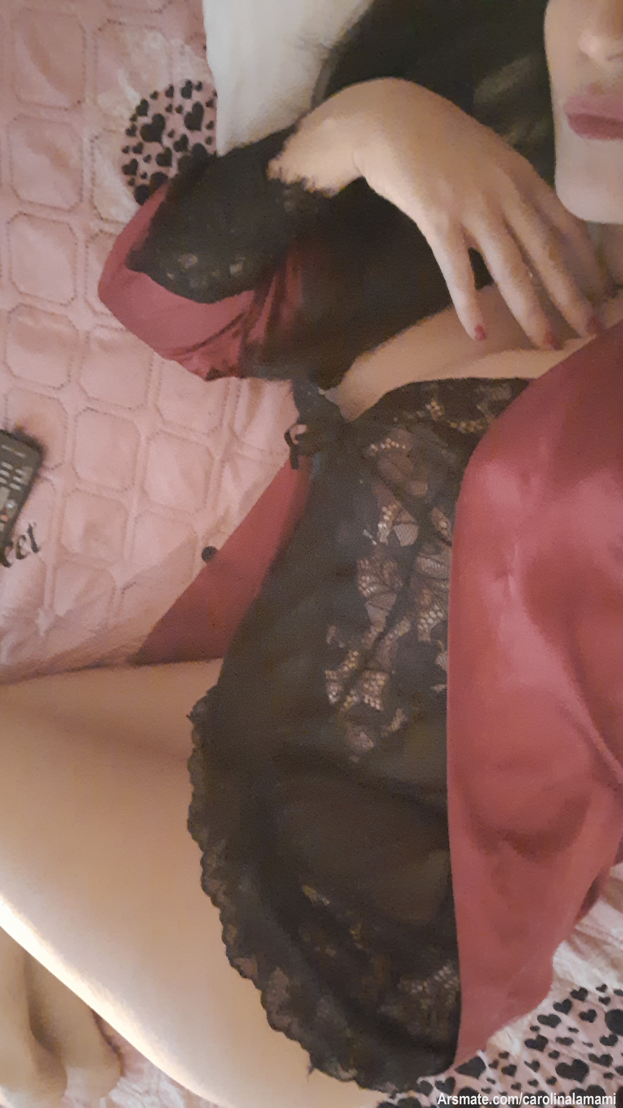 Y si votas por una cachita conmigo? 🔥😈